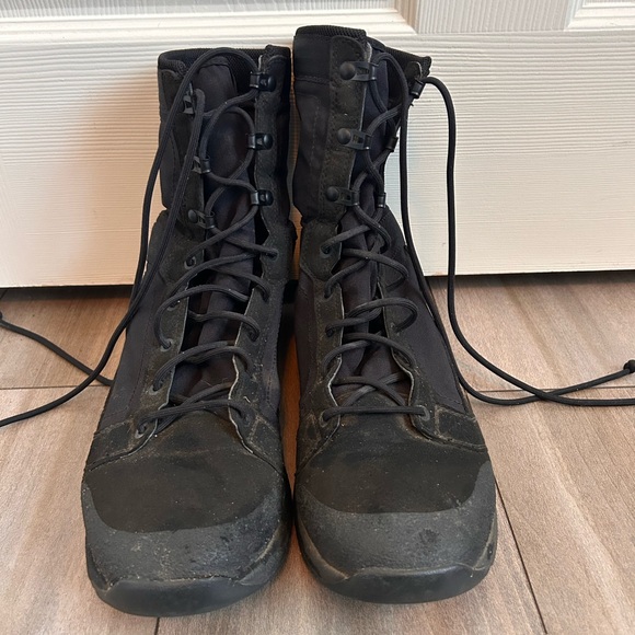 Danner Tachyon 8" Boot - Picture 3 of 13